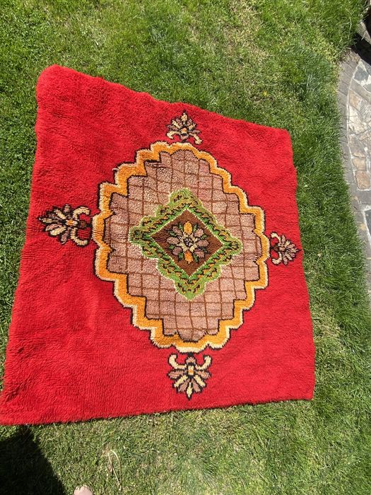 Китеници - 2бр. Нови и един използван по 50 лв/бр