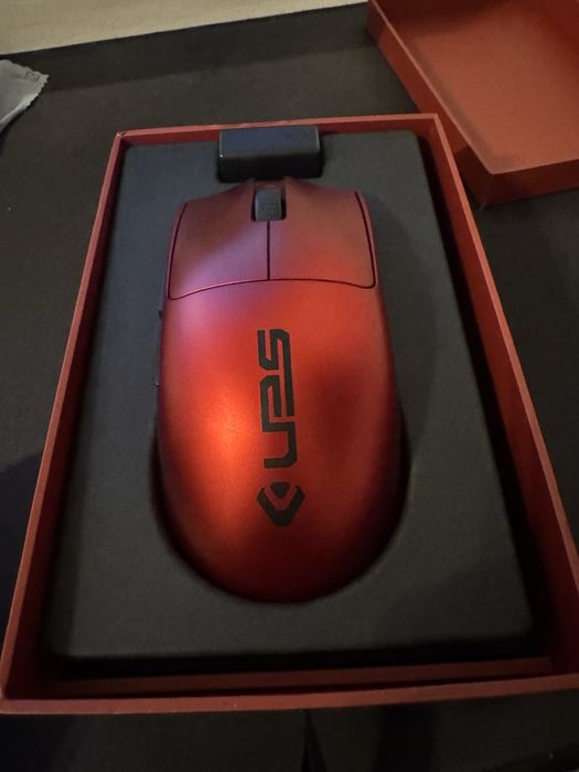 Razer viper v3 pro Santinels Edition