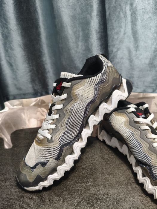 Оригинальные кроссовки Reebok ZigUltra Crush