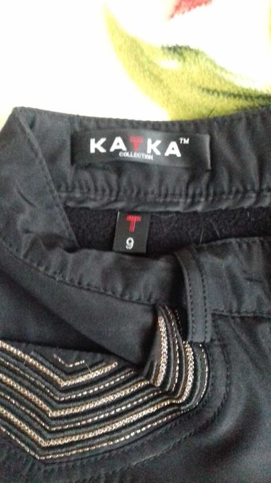 Продам новые болоньевые брюки