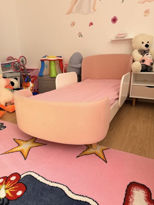 Кровать с матрасом для девочки