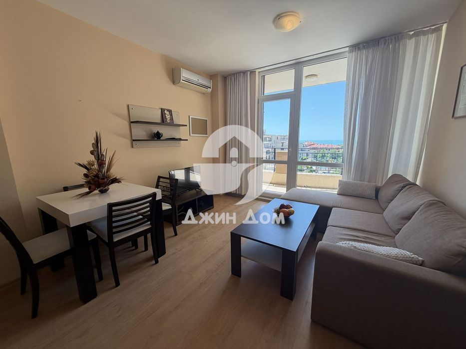Продава се Тристаен апартамент в Свети Влас - 108 кв.м за 1454 €/кв.м - Снимка #2