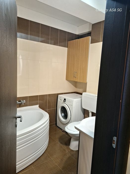 Inchiriez Apartament 2 camere