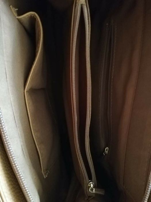 Нова дамска чанта