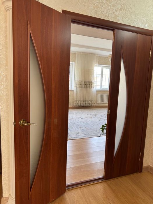 Деревянные двери