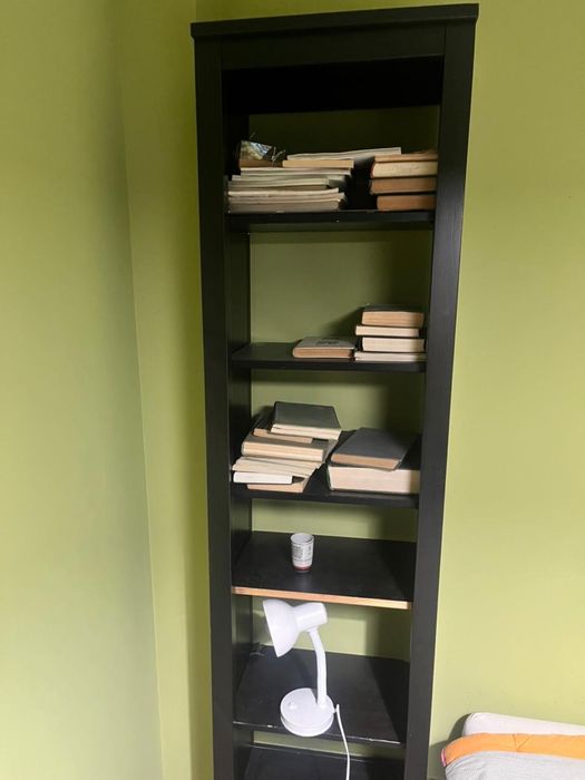 Шкаф стеллаж  черный,  в отличном состоянии