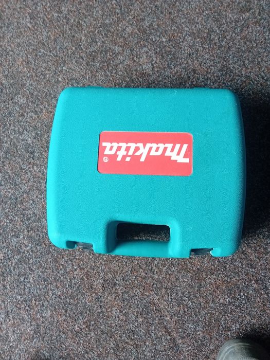 Autofiletanta makita.