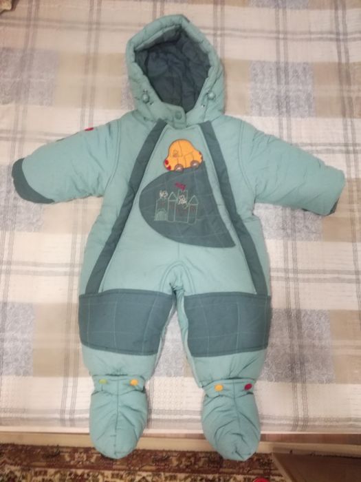 Продаю зимний комбинезон