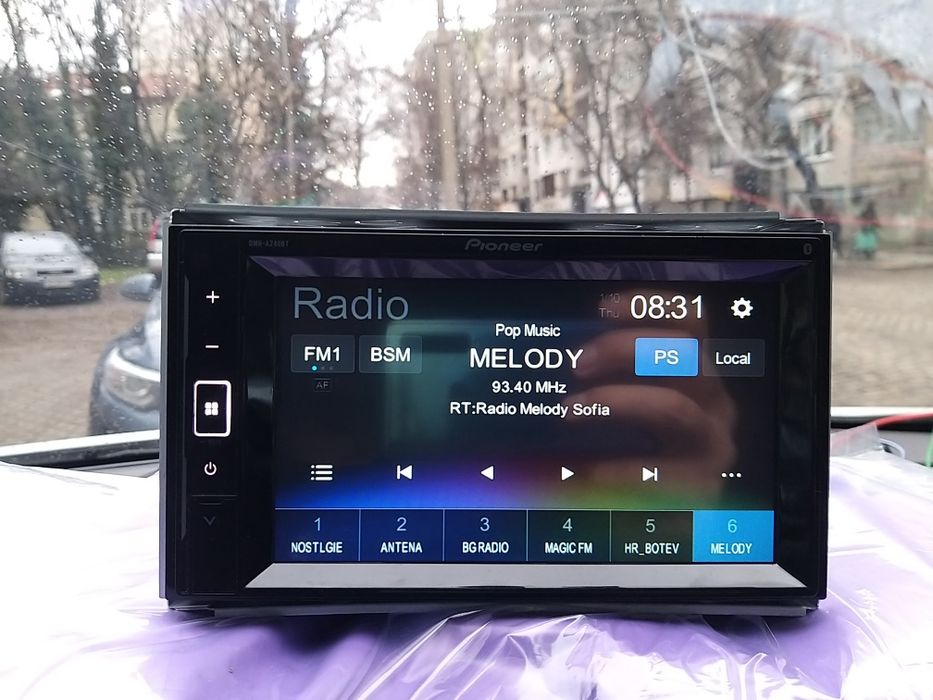 Мултимедия  Pioneer DMH-A240BT