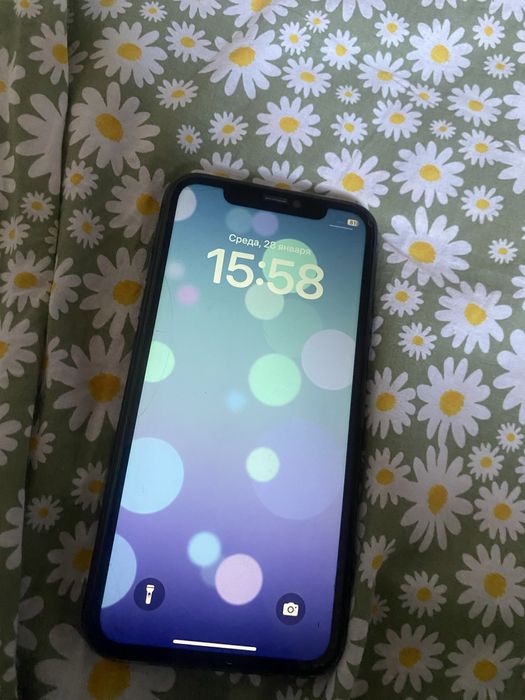 Iphone 11  продается в нормальным состояние