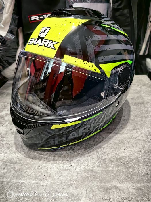 Shark spartan размер L