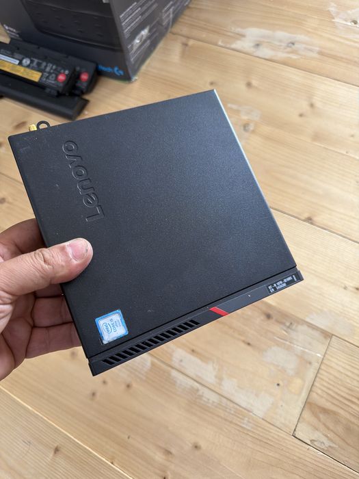 Lenovo ThinkCenter M900 i5 16gb 240ssd mini pc