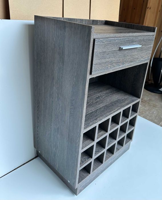 Comoda tip Minibar cu Suport de Sticle si Pahare; Dulapior pe rotile; Dulap ospatar; Receptie; Statie de servire chelner; Gheridon;