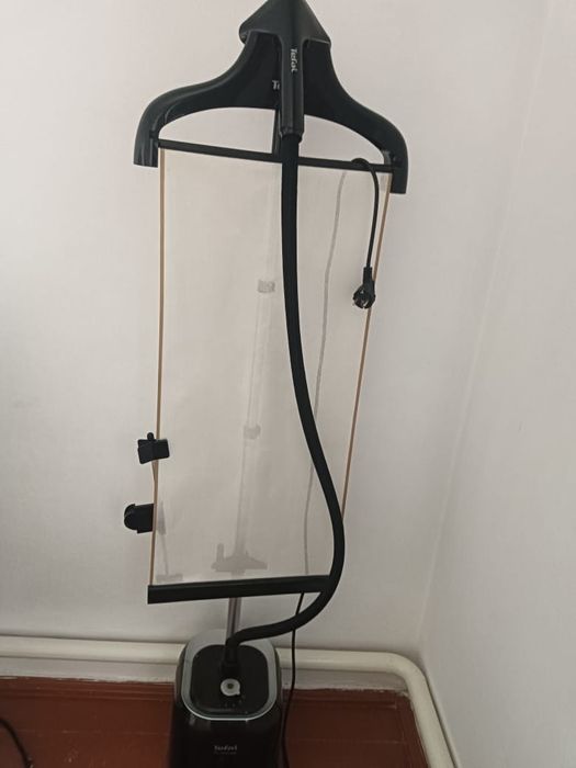 Паровой утюг сатылады.