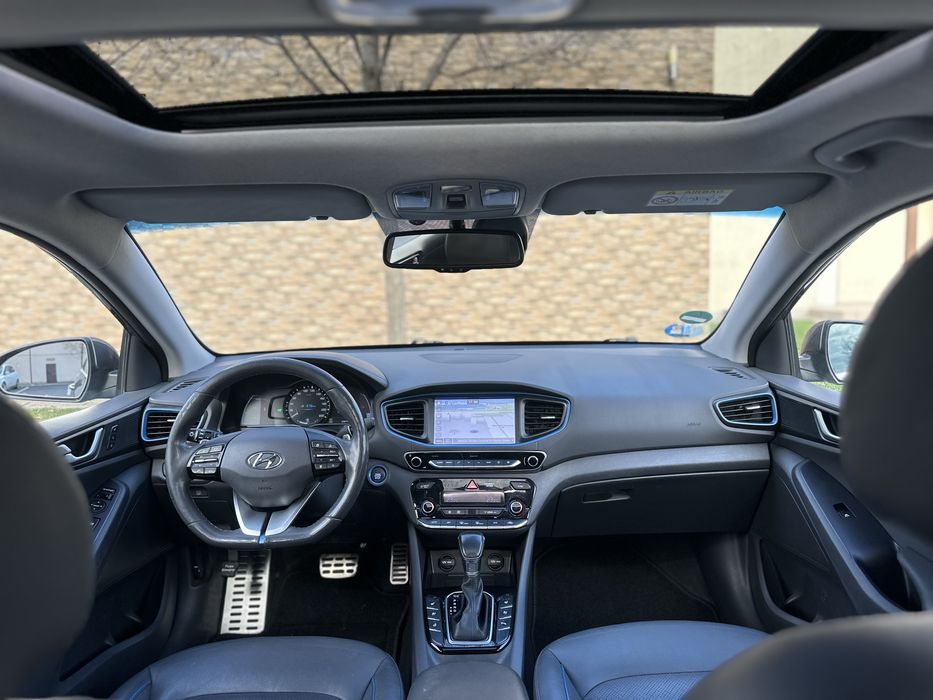 HYUNDAI IONIQ - HYBRID - 2018 - premium edition