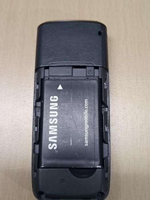 Телефон Samsung SGH-B100
