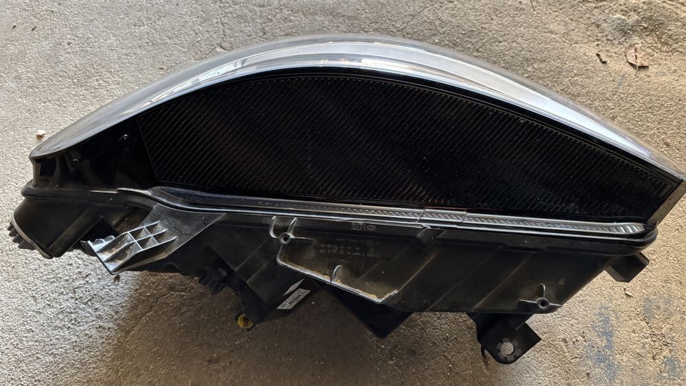 Фар за VW  ID3 led