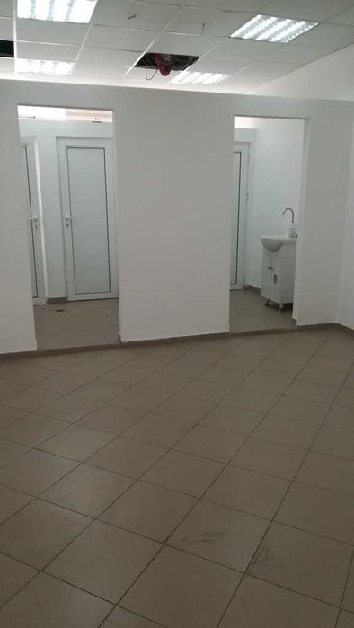 Офис под наем  в Центъра