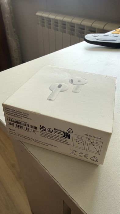 Airpods 4 anc кейс