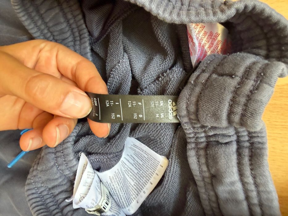 Детски суичъри и спортен екип Adidas – Ръст 152–164 см (11–14 г.)
