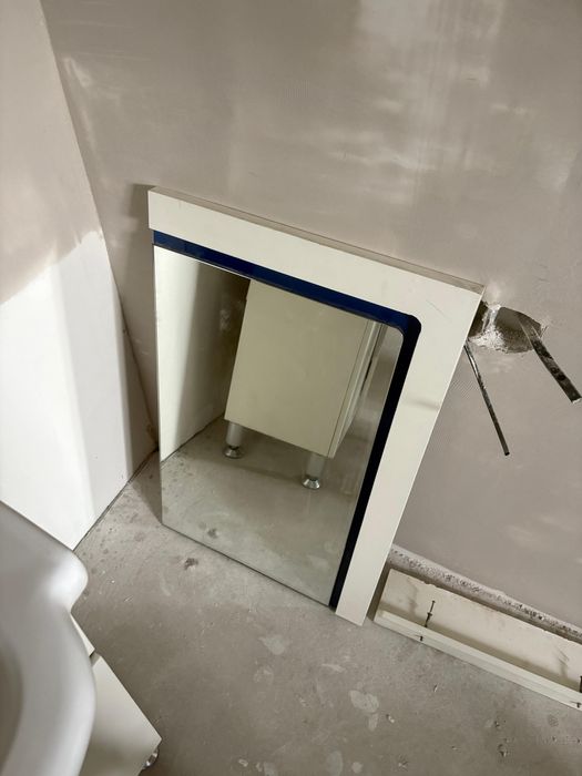 Литой унитаз и раковина продам