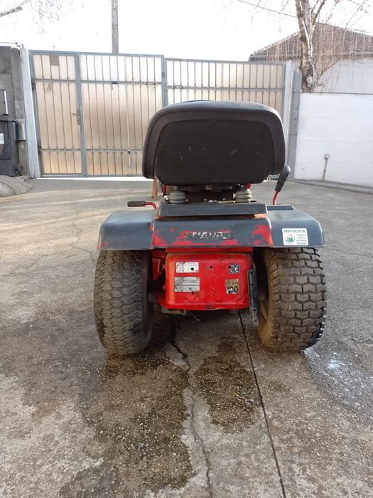 Tractor tuns iarba Snapper cu motor Briggs Stratton 14 CP
