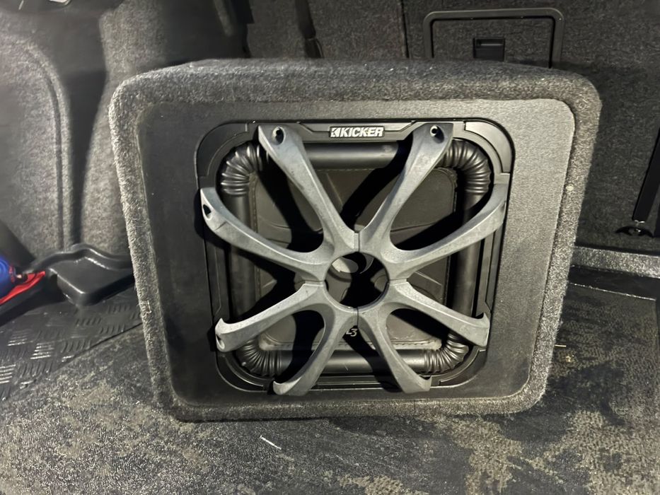Subwoofer Kicker