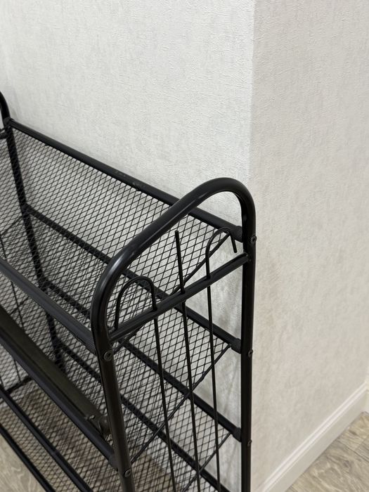 Металлчиеская обувница