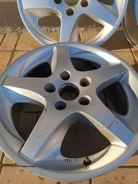 Алуминиеви джанти 16 5x112 57.1 ЕТ 37