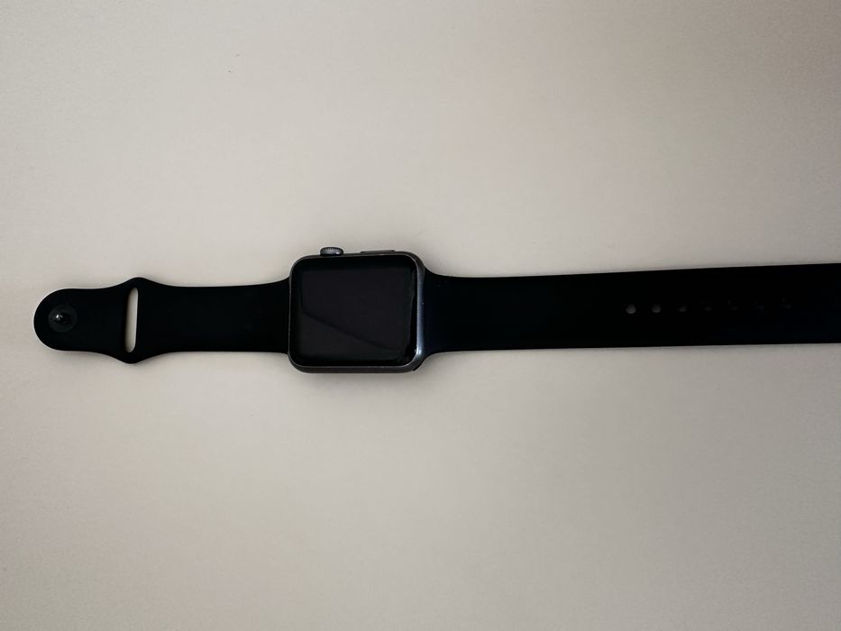 Срочно продам Apple Watch Series 3
