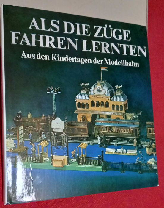 Продам редкую книгу про железнодорожный моделизм начала ХХ века.