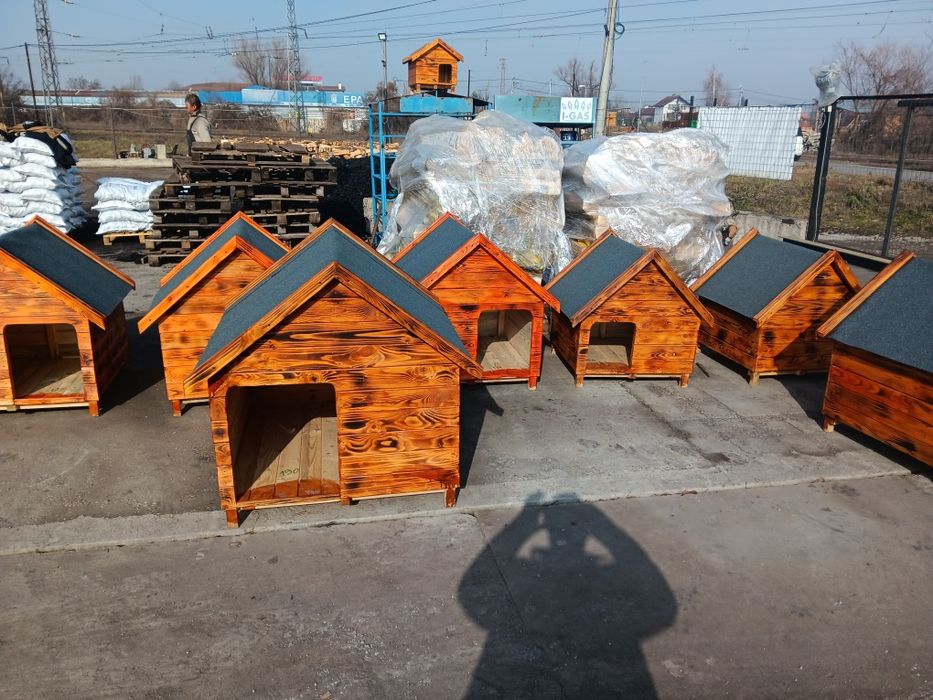 Кучешка къща кучета