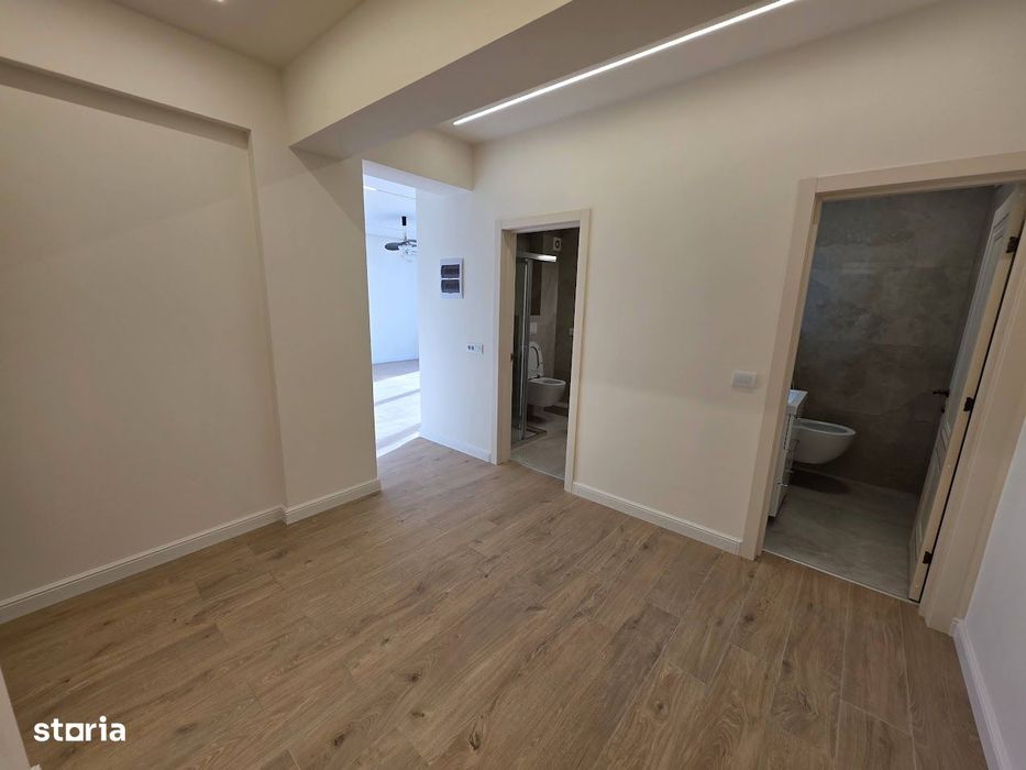 Apartament cu 3 camere de vanzare tip penthouse, Valea Lupului