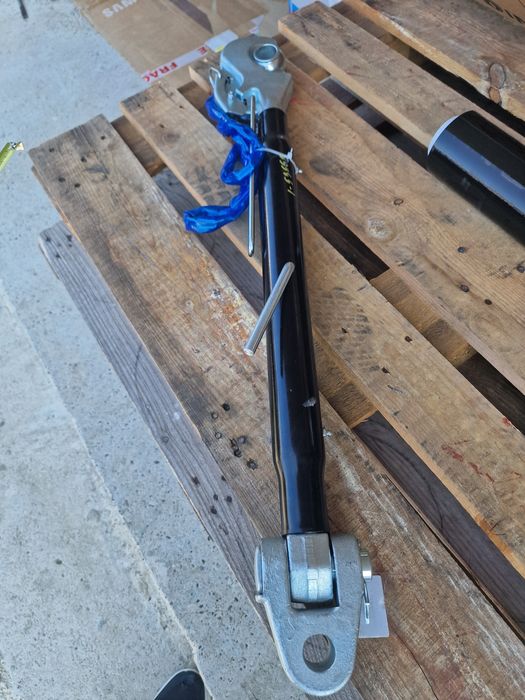 Tirant central tractor case 120 cp 150 cp catg 3 preț 1150 lei cu tva