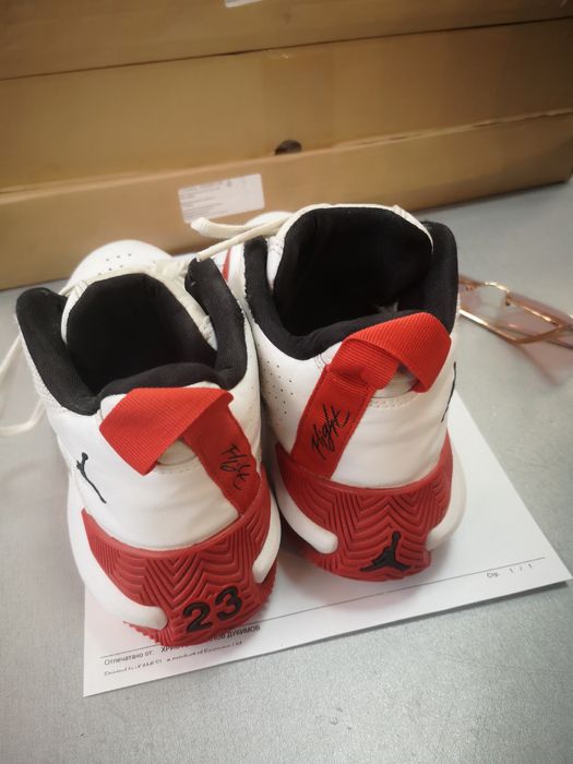 Маратонки Jordan