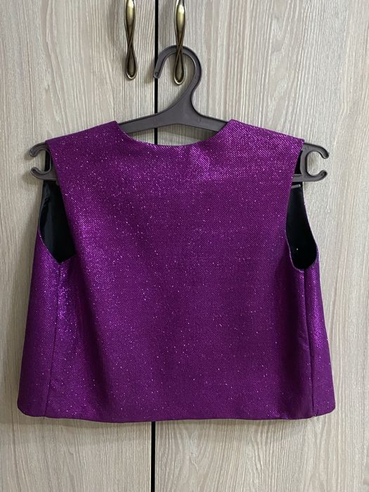 Продам костюмы