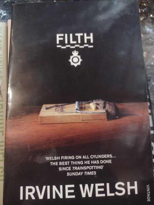 Книги - Irvine Welsh - Eng lang. - изд. Vintage