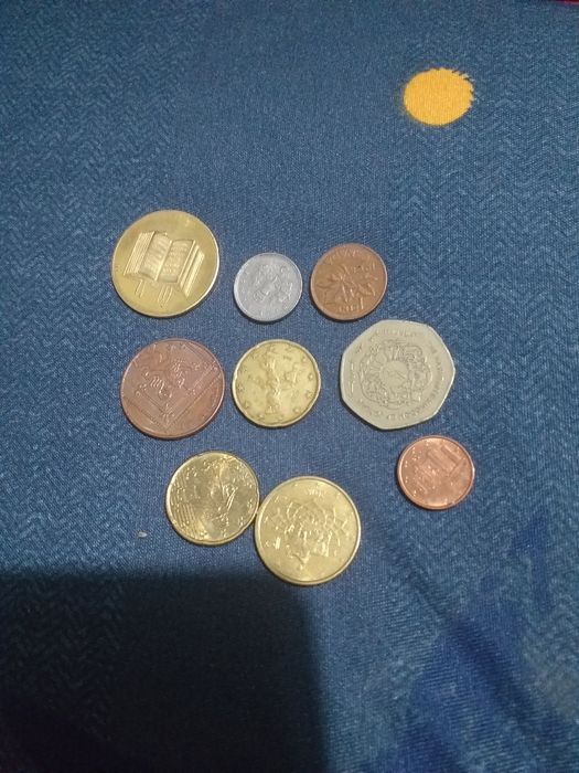 Monede vechi de colecție