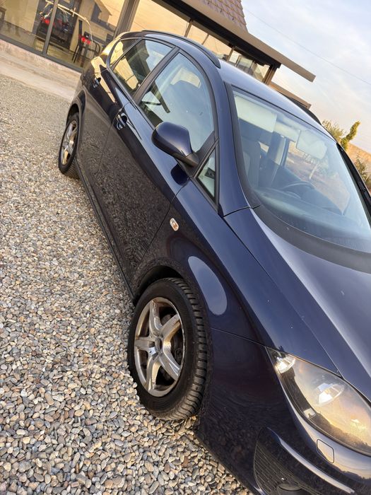 SEAT Altea XL 2011 — imagine 2