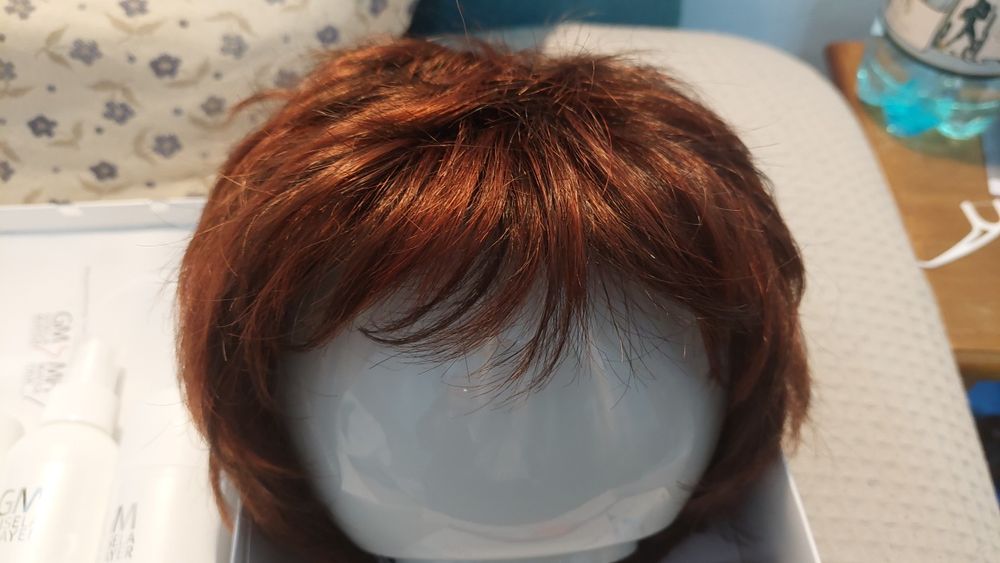 Vând perucă lux, roșcată