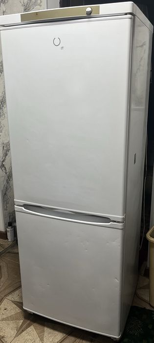 Продам холодильники