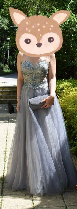 Абитуриентска рокля