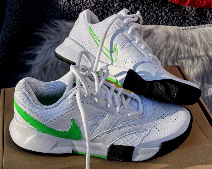 Nike Court Lite оригинални дамски сникърси нови еко кожа 38