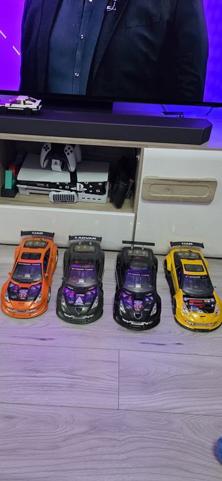 Macheta 1:12 Extreme Tuner Toyota Celica  Kentoys
Pret la poze .

Daca