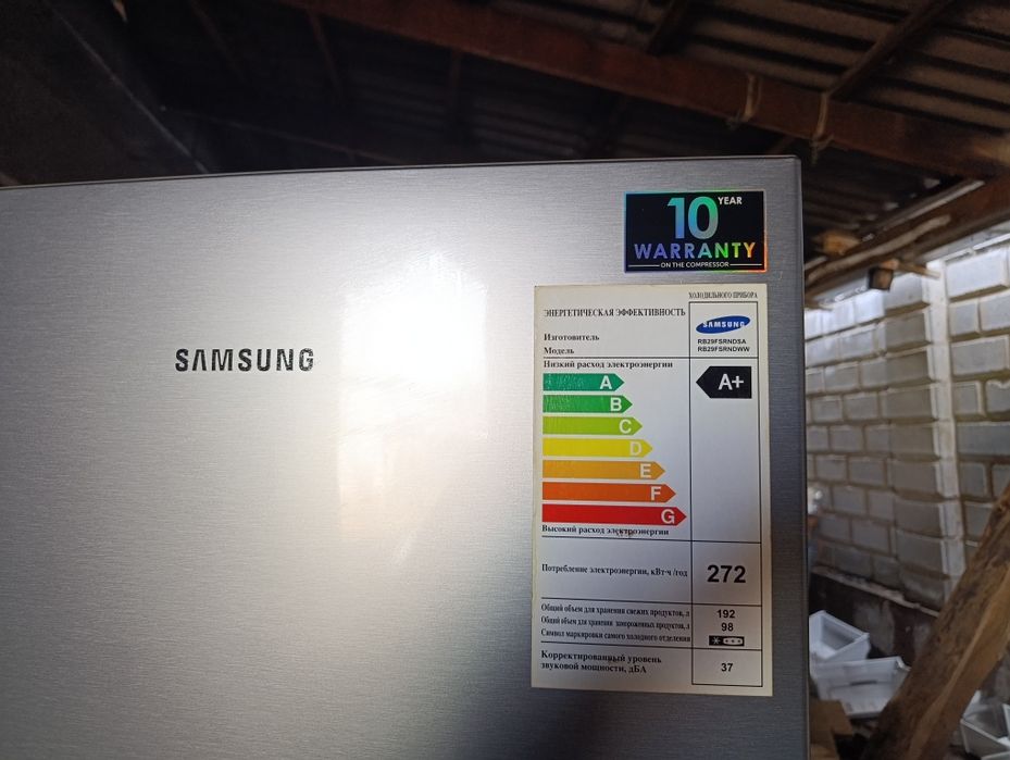 Холодильник в отличном состоянии