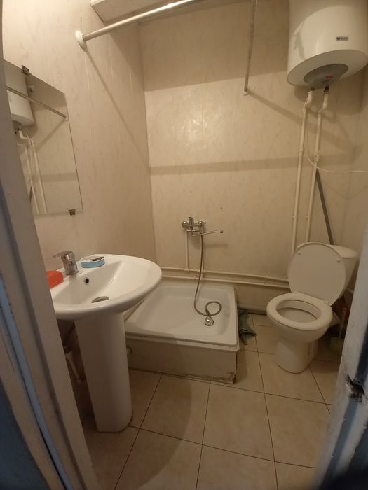 Продаётся комната по Елемесова 67