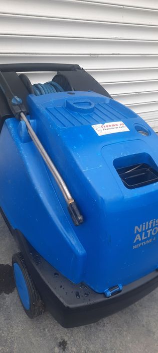 Пароструйка Nilfisk Neptune 4