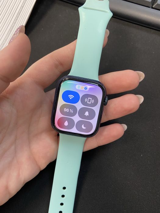 Часы Apple Watch 9 серии 45 мм