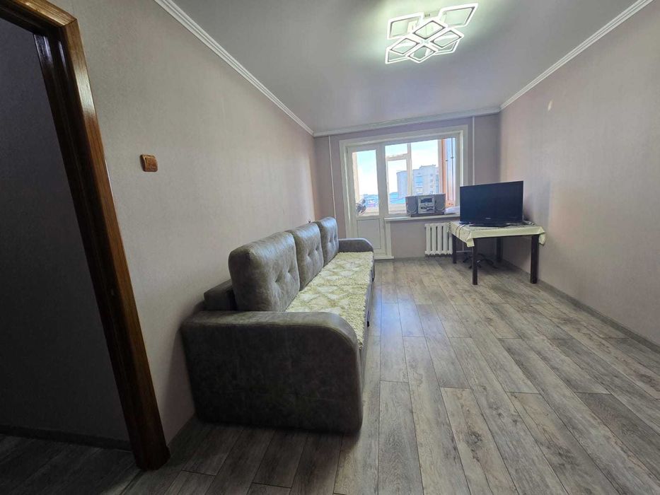 Продам 2- комнатную квартиру в 19 микрорайоне