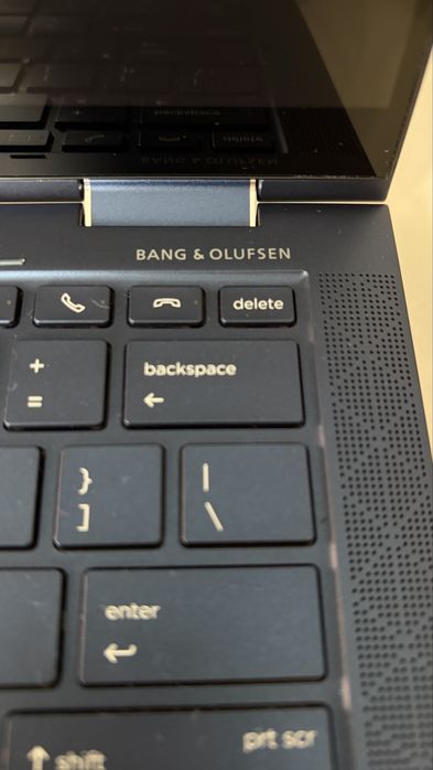 HP Elitebook Dragonfly - 13inch, touchscreen